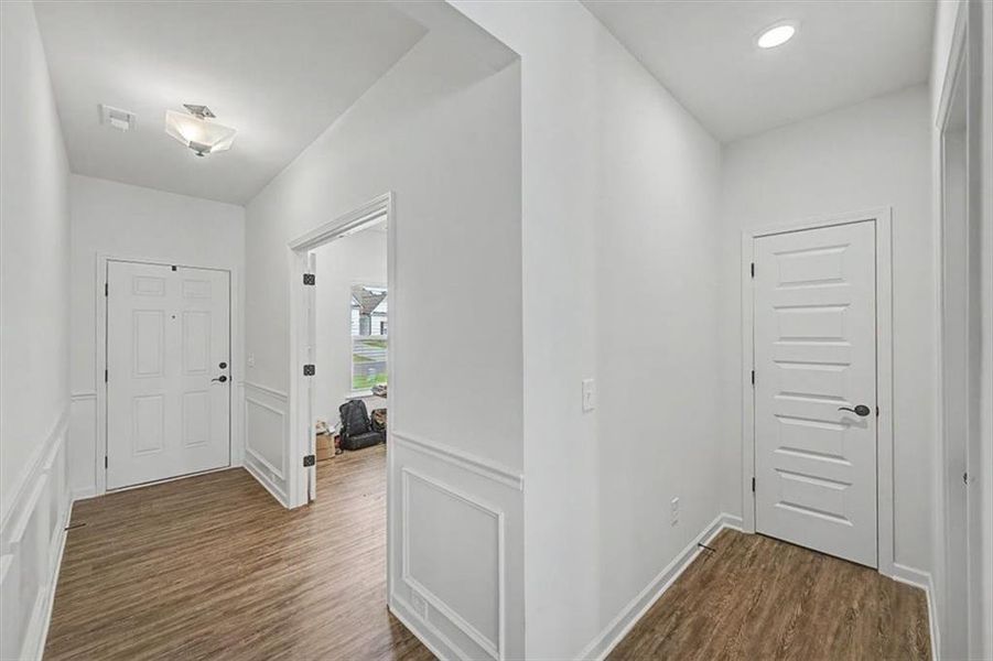 Spacious, unfurnished interior of a new home in , Rome (Image 24).