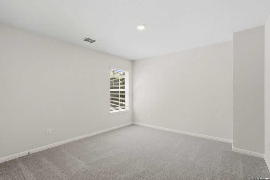 Spacious, unfurnished interior of a new home in Timber Creek, San Antonio (Image 20). Spacious, unfurnished interior of a new home in Timber Creek, San Antonio (Image 20).