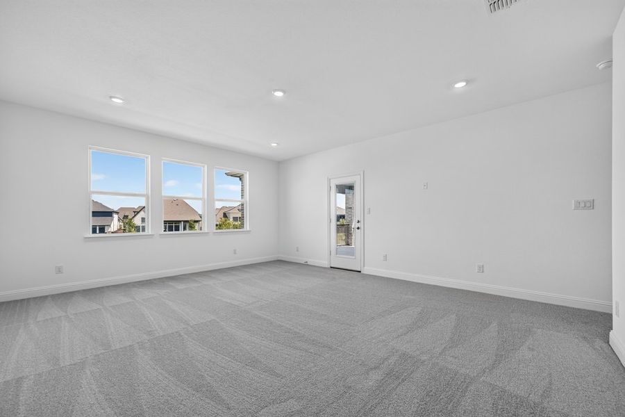 Spacious, unfurnished interior of a new home in The Ridge at Northlake, Northlake (Image 17).