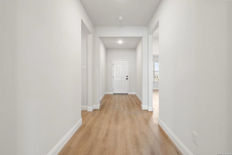 Spacious, unfurnished interior of a new home in Rayburn Valley, San Antonio (Image 24). Spacious, unfurnished interior of a new home in Rayburn Valley, San Antonio (Image 24).