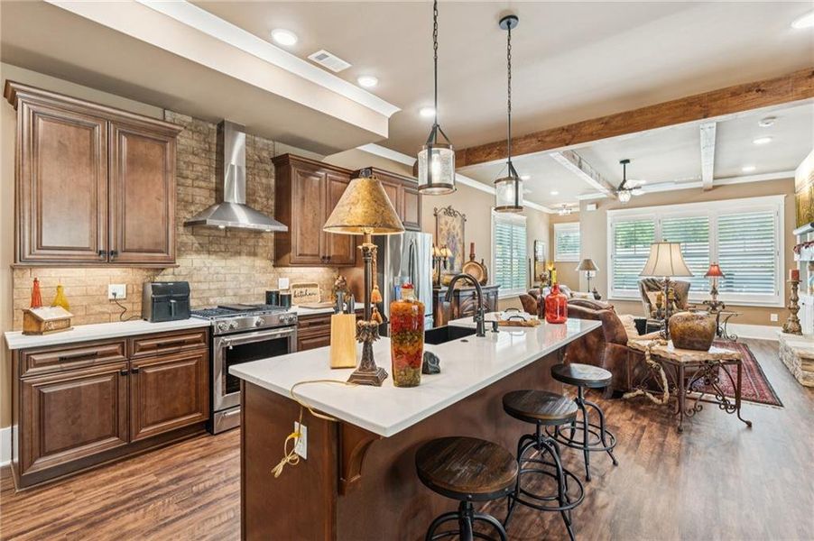 Furnished interior view inside a new home in , Jasper (Image 25).