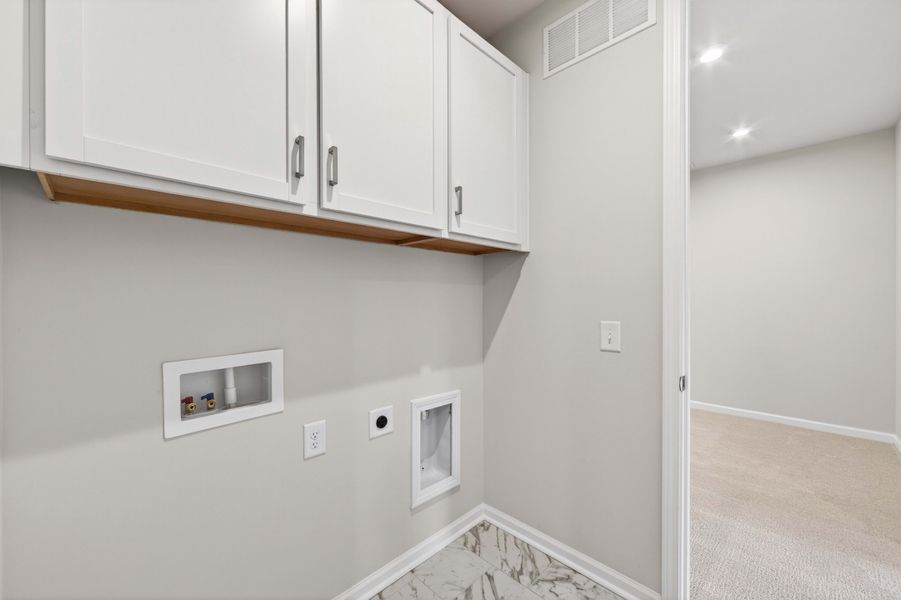 Spacious, unfurnished interior of a new home in Millstone, Cramerton (Image 31). Spacious, unfurnished interior of a new home in Millstone, Cramerton (Image 31).
