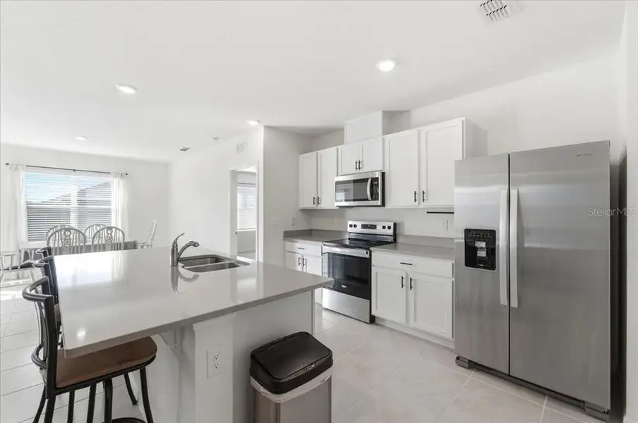 Furnished interior view inside a new home in , Lakeland (Image 7).