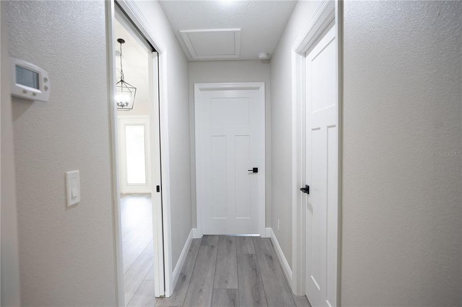 Spacious, unfurnished interior of a new home in , Dunnellon (Image 11).