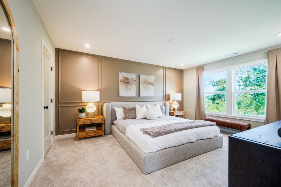 Representative furnished interior of a home built from the Wesley by Fischer Homes in Sage Woods, Dallas (Image 17).