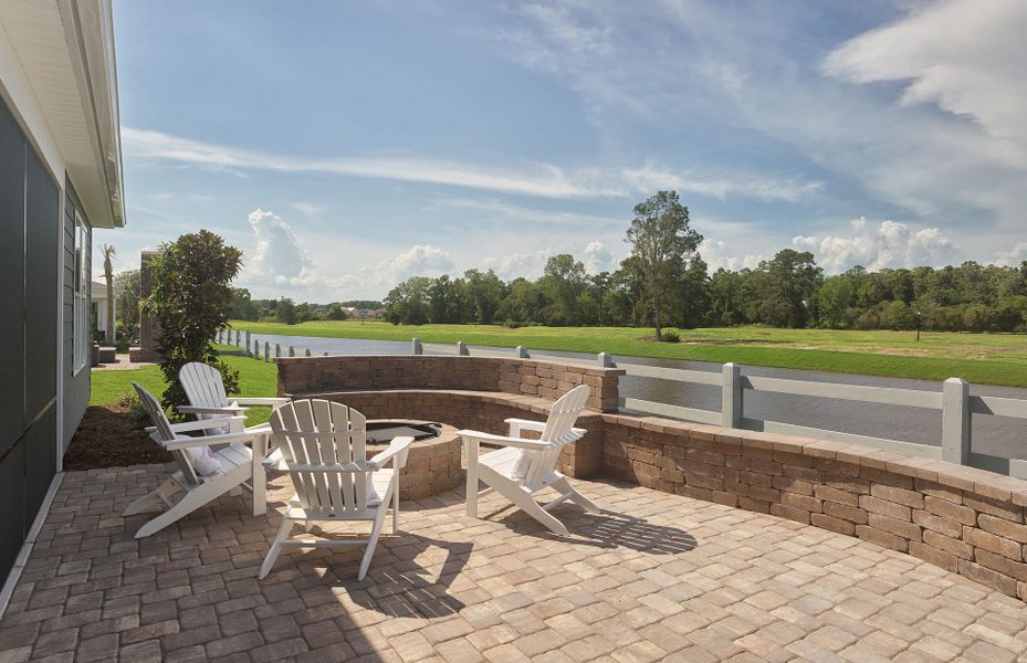 Exterior details and patio area of a home in Del Webb North Myrtle Beach, North Myrtle Beach (Image 4).