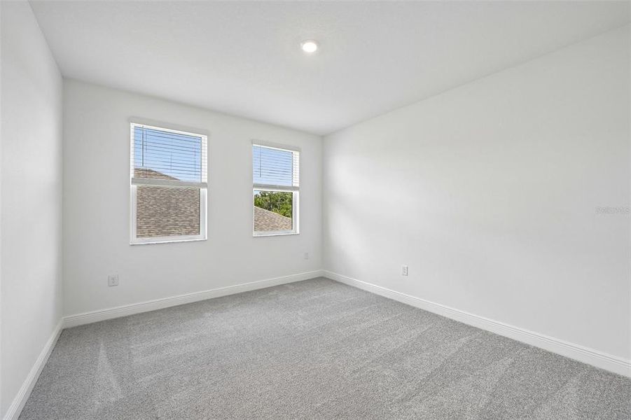Spacious, unfurnished interior of a new home in Creeks Edge at Twin Rivers, Parrish (Image 33).