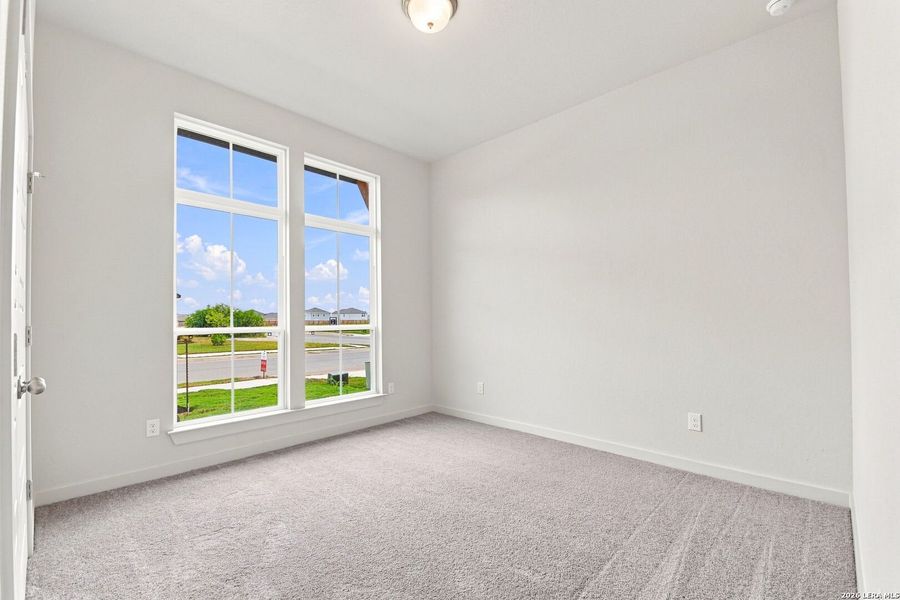 Spacious, unfurnished interior of a new home in Rhine Valley, Schertz (Image 18). Spacious, unfurnished interior of a new home in Rhine Valley, Schertz (Image 18).