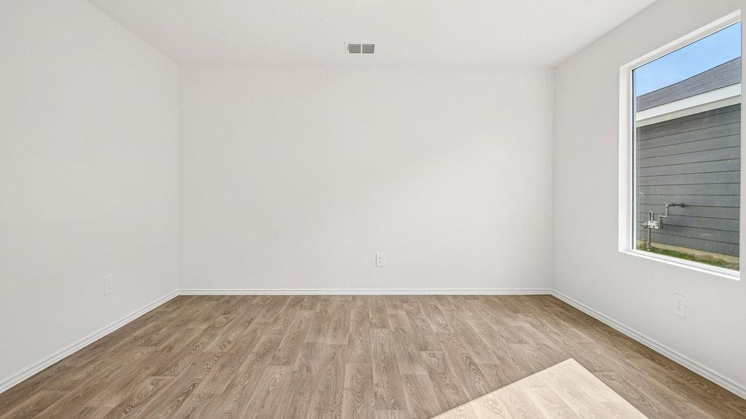 Spacious, unfurnished interior of a new home in Prairie Lakes, Buda (Image 22).