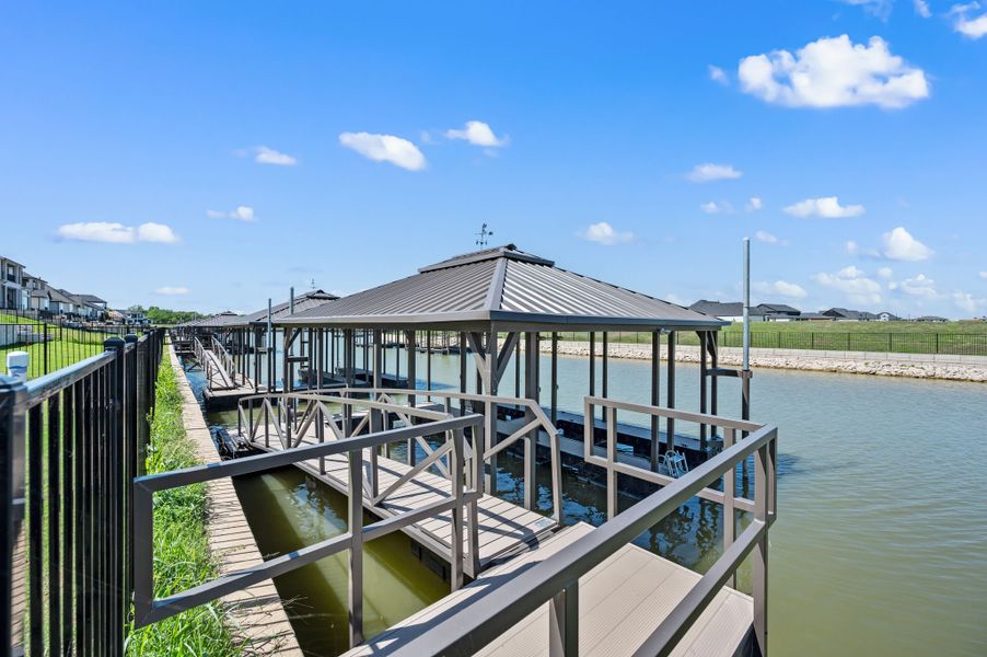 Community amenities in The Resort on Eagle Mt. Lake, Fort Worth (Image 52).