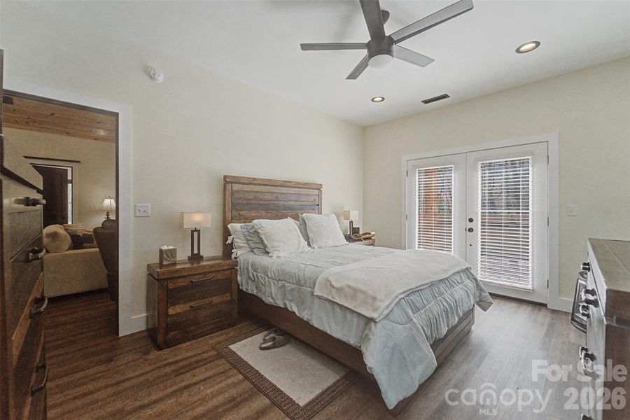 Furnished interior view inside a new home in , Bryson City (Image 44). Furnished interior view inside a new home in , Bryson City (Image 44).