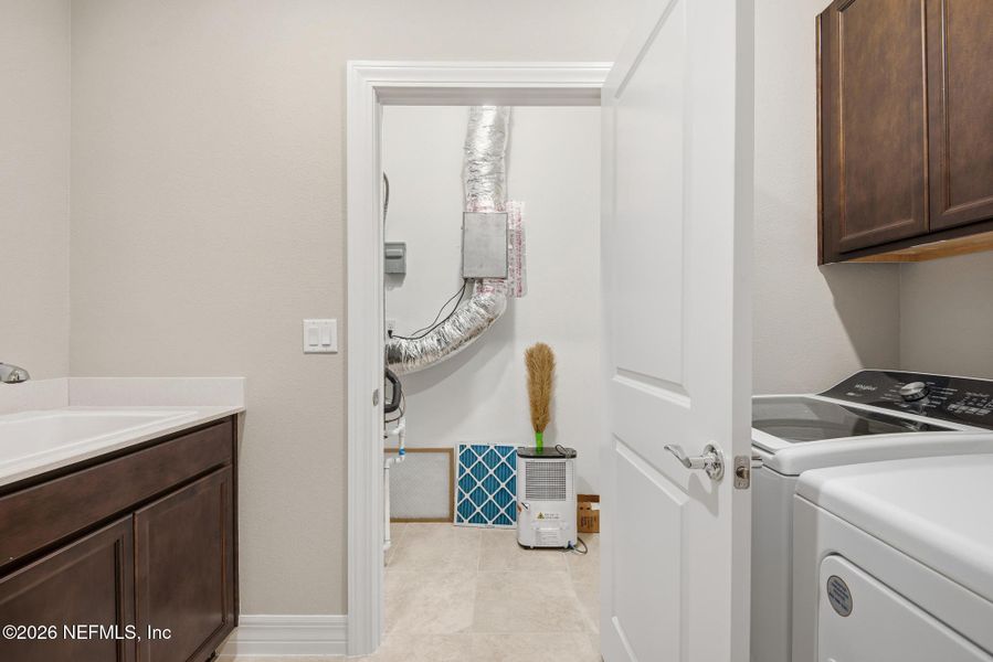 Furnished interior view inside a new home in , St. Augustine (Image 69).