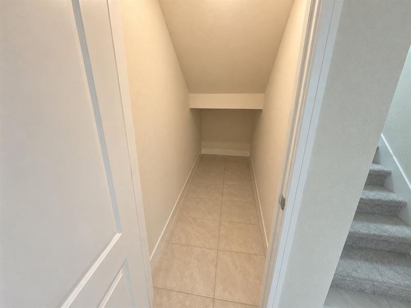 Spacious, unfurnished interior of a new home in Winding Meadows, Apopka (Image 23).