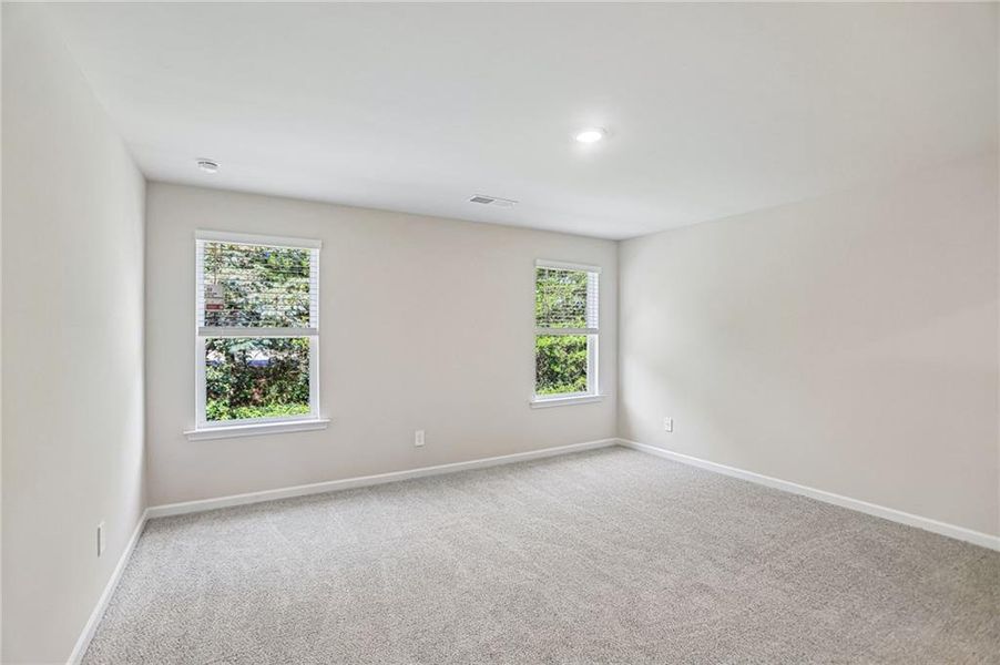 Spacious, unfurnished interior of a new home in Artisan Walk, Fairburn (Image 18).