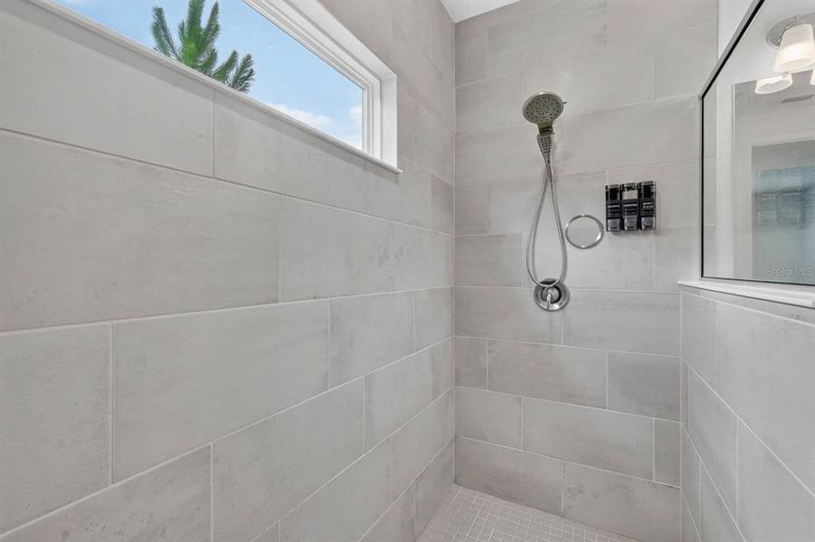 Close-up of interior finishes inside a home in , Ormond Beach (Image 20).