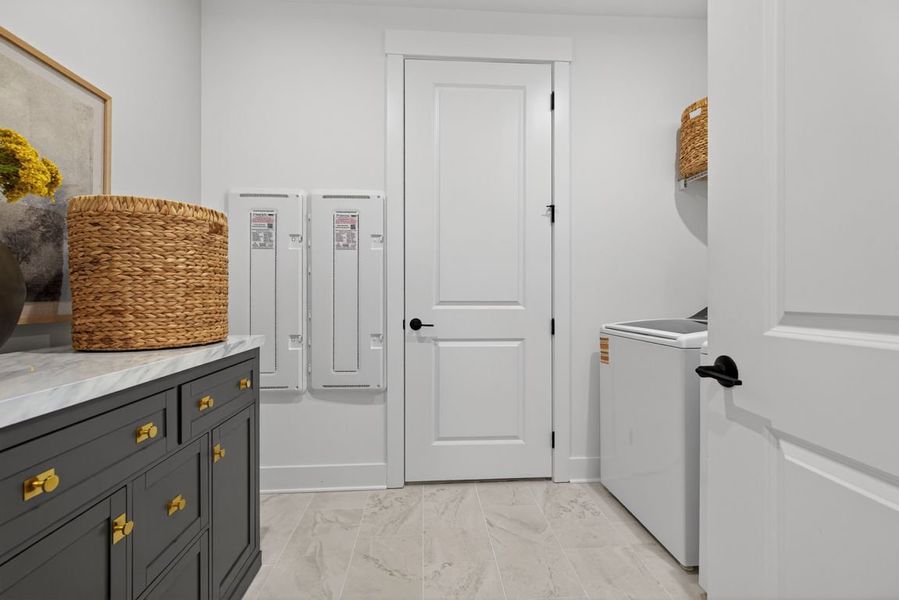 Representative furnished interior of a home built from the Mystique by Del Webb in Del Webb Chateau Elan, Hoschton (Image 52). Representative furnished interior of a home built from the Mystique by Del Webb in Del Webb Chateau Elan, Hoschton (Image 52).