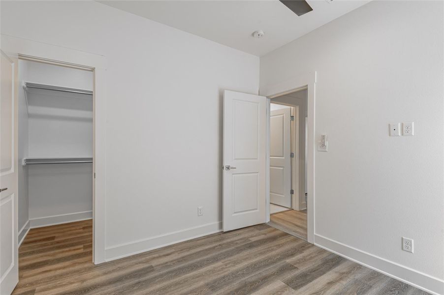 Spacious, unfurnished interior of a new home in , Nacogdoches (Image 41).