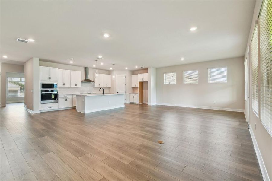 Kitchen & Dining Room