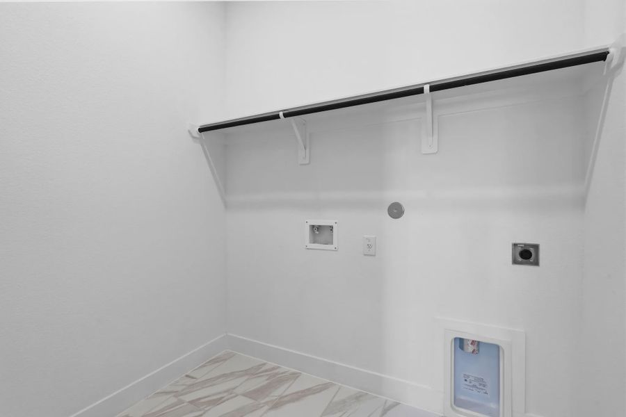 Representative unfurnished interior of a home built from the Palmer by Chesmar Homes in Riceland Alley Loads, Mont Belvieu (Image 29).