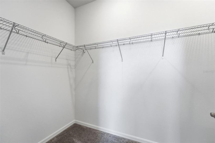Spacious, unfurnished interior of a new home in Trinity Place, St. Cloud (Image 23).