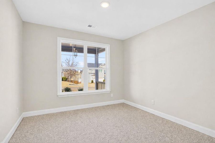 Spacious, unfurnished interior of a new home in , Homer (Image 12).