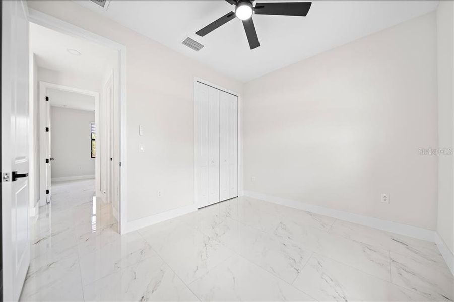Spacious, unfurnished interior of a new home in , Lehigh Acres (Image 16).