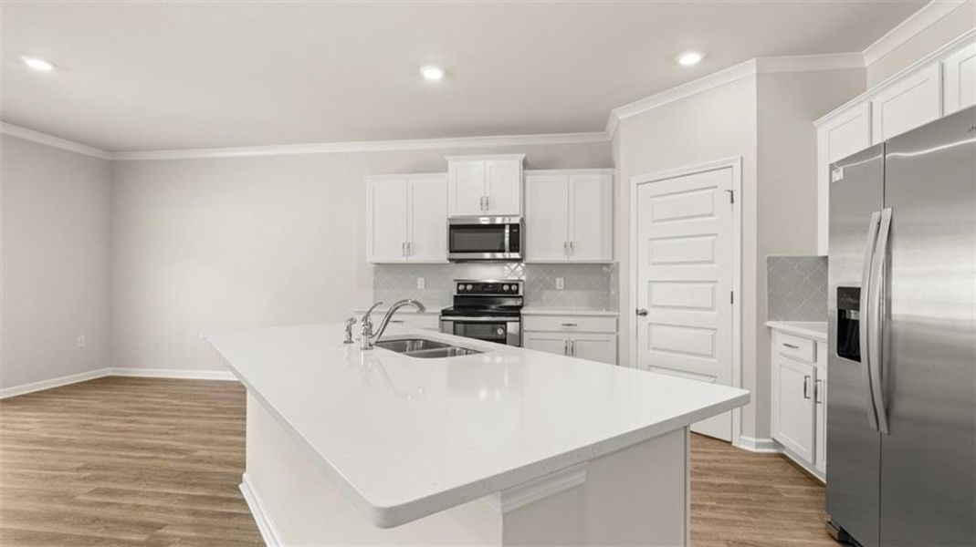 Furnished interior view inside a new home in Kingston Ranch at Lake Oconee, Buckhead (Image 5).