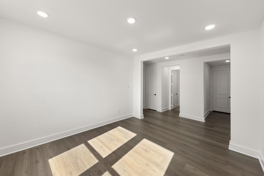 Spacious, unfurnished interior of a new home in Inspiration Collection 60 at Painted Tree, McKinney (Image 15).