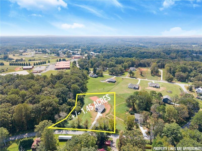 Image 47 of a home in .