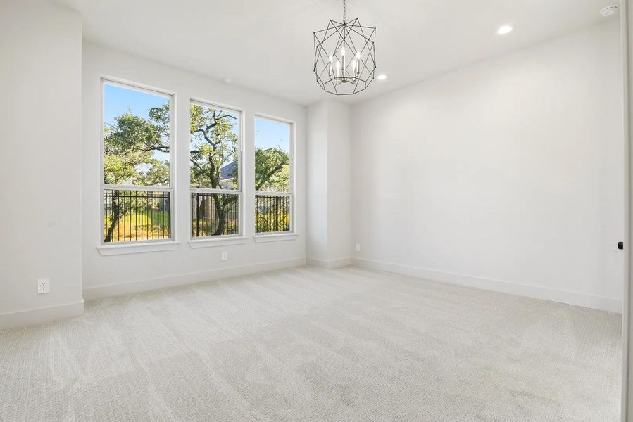 Gallatin B primary suite