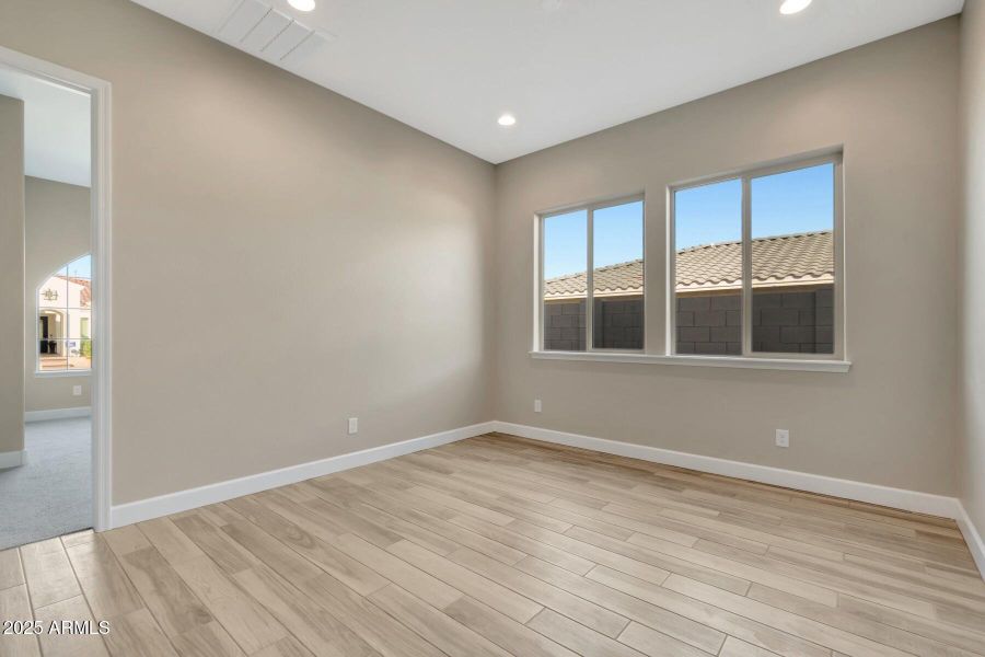 Homesite77-015 Homesite77-015