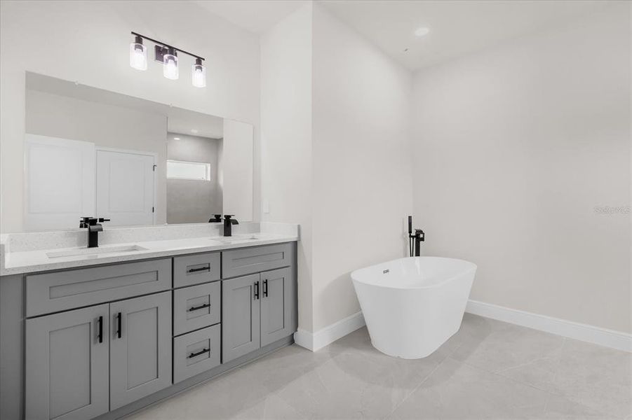 Furnished interior view inside a new home in , Ocala (Image 7).