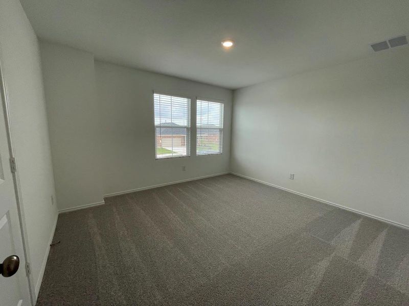 Spacious, unfurnished interior of a new home in Waterstone: Highlands Collections, Kyle (Image 15). Spacious, unfurnished interior of a new home in Waterstone: Highlands Collections, Kyle (Image 15).