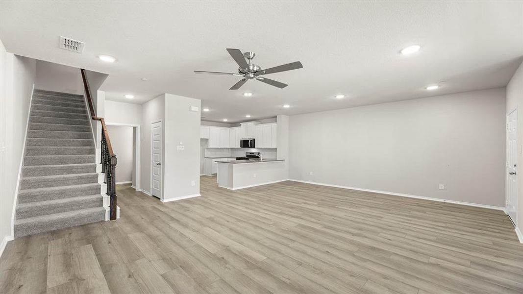 13. 3713 Star Mesa - Family (3)