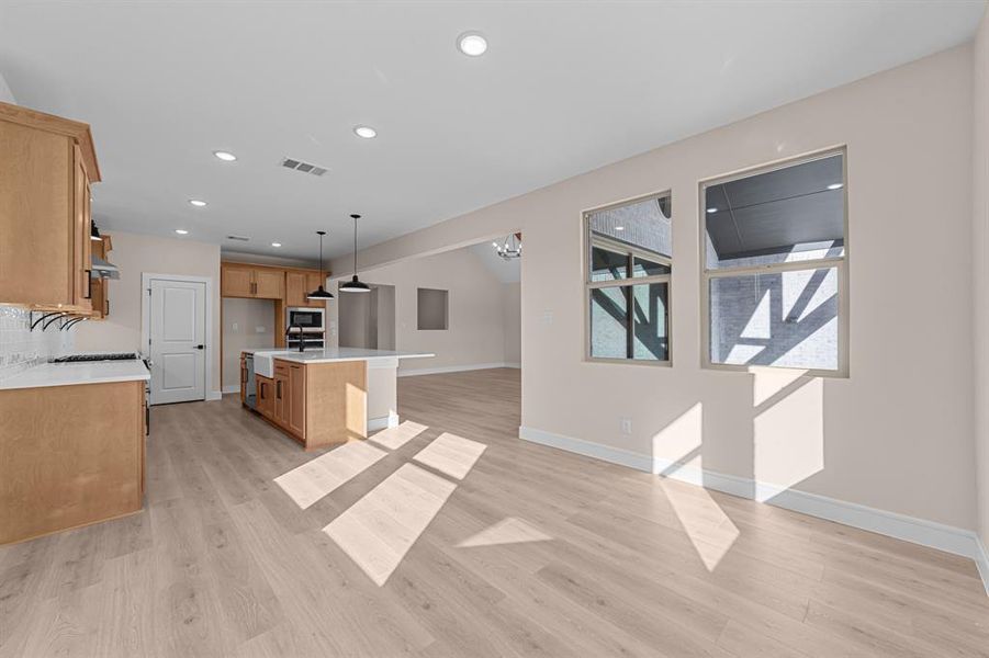 Image 37 of a home in Elevon. Image 37 of a home in Elevon.