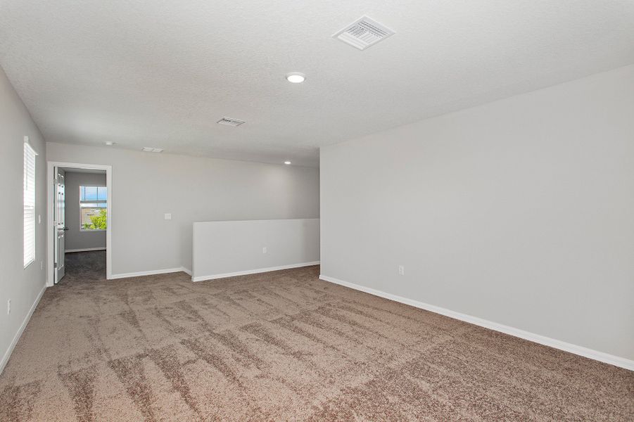 Spacious, unfurnished interior of a new home in Pasadena Ridge, Pasadena Hills (Image 33).