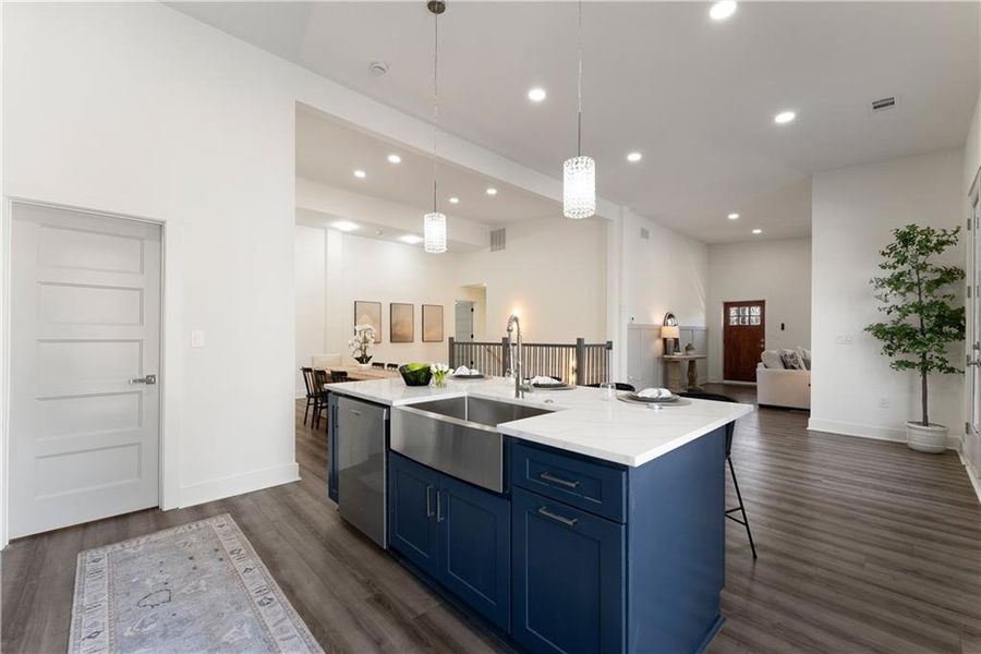 Furnished interior view inside a new home in , Gainesville (Image 15).