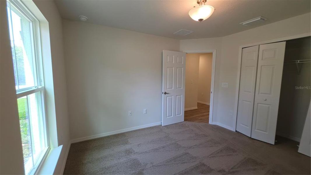 Spacious, unfurnished interior of a new home in , Citrus Springs (Image 22).