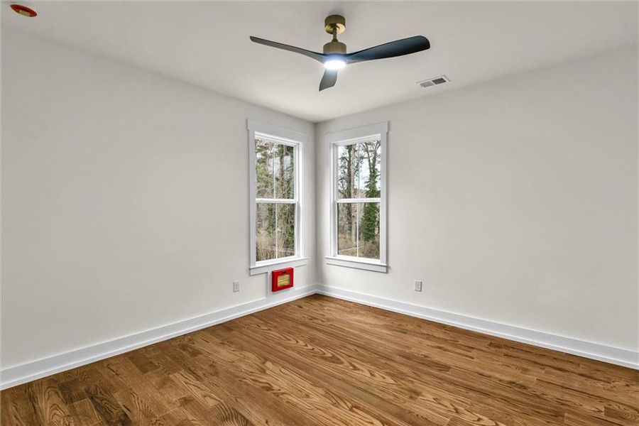 Spacious, unfurnished interior of a new home in , Atlanta (Image 21).