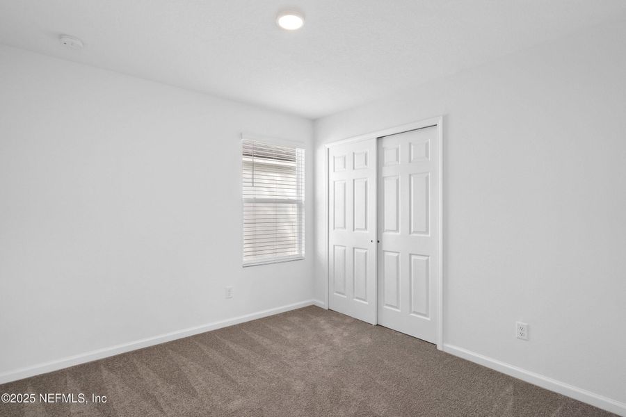 Spacious, unfurnished interior of a new home in , Jacksonville (Image 22).