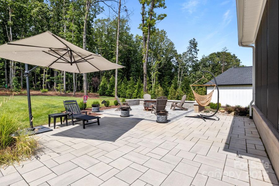 Image 38 of a home in .