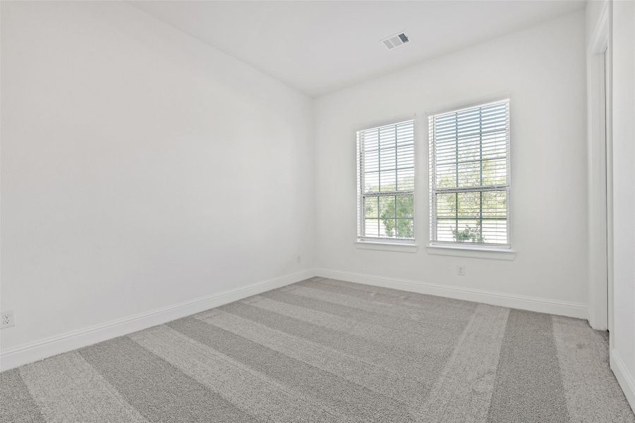 Spacious, unfurnished interior of a new home in , Manvel (Image 34).