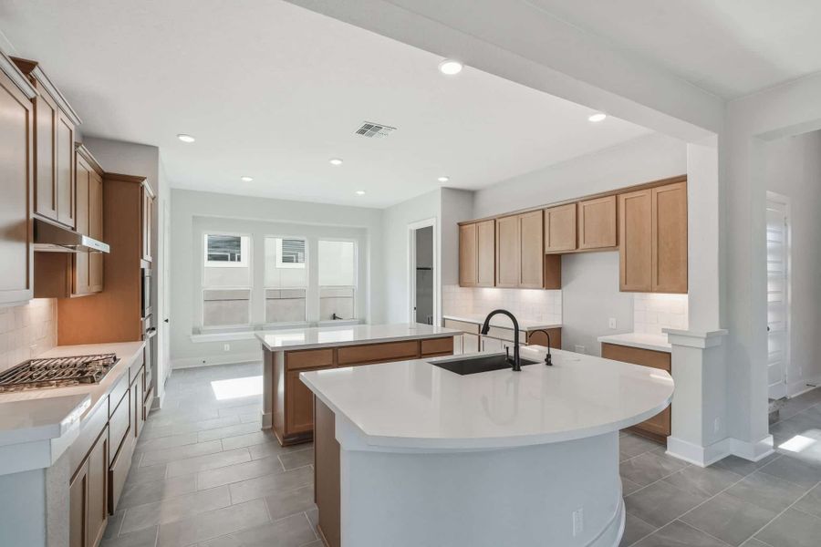 Representative furnished interior of a home built from the Archer 50′ by Chesmar Homes in Esperanza, Boerne (Image 4). Representative furnished interior of a home built from the Archer 50′ by Chesmar Homes in Esperanza, Boerne (Image 4).