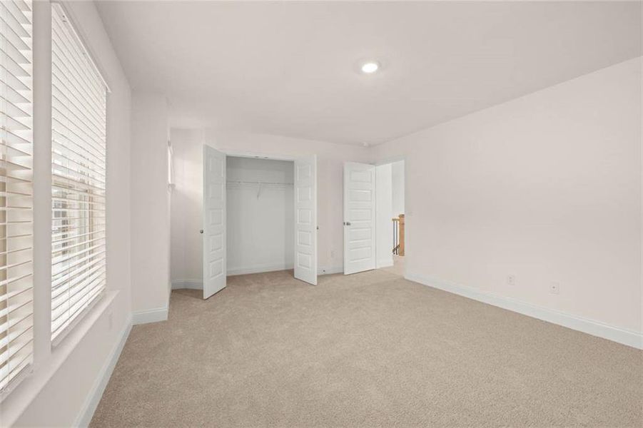 Spacious, unfurnished interior of a new home in Wildwood, Covington (Image 31).