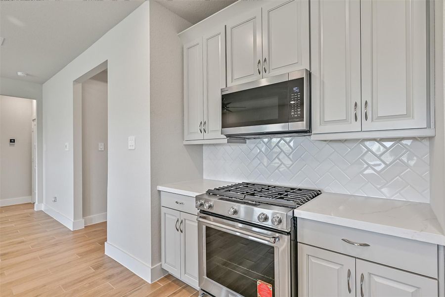 Furnished interior view inside a new home in Laurel Landing, Alvin (Image 13).