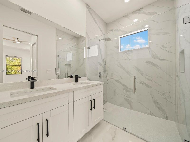 Furnished interior view inside a new home in , Lehigh Acres (Image 9).