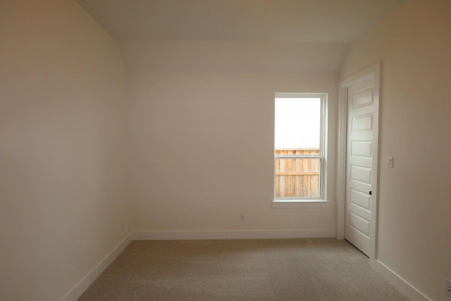 Spacious, unfurnished interior of a new home in Dunham Pointe, Cypress (Image 30).