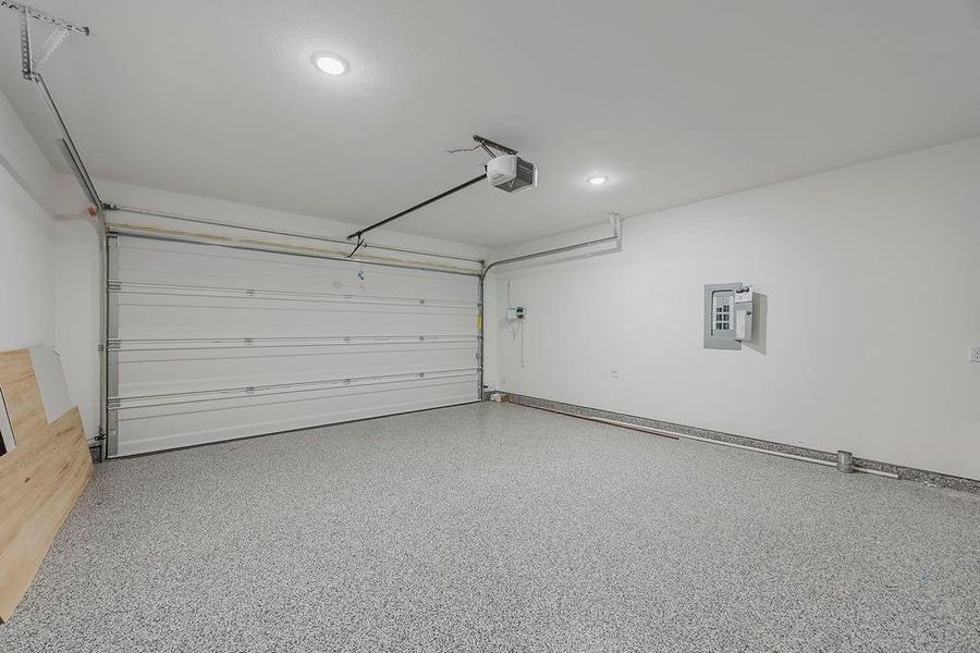 Spacious, unfurnished interior of a new home in Devonshire, Forney (Image 29).