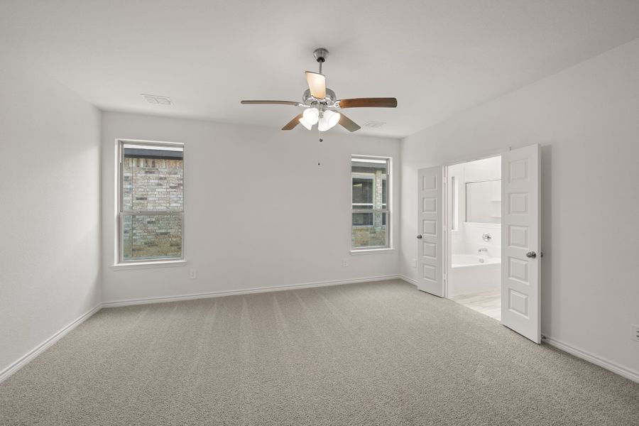 Spacious, unfurnished interior of a new home in Baker Farms, Cleburne (Image 21). Spacious, unfurnished interior of a new home in Baker Farms, Cleburne (Image 21).