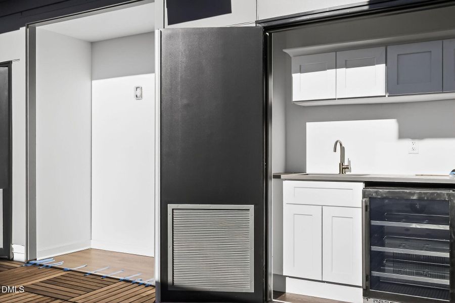 028-1920x1080-rooftop-veranda 028-1920x1080-rooftop-veranda